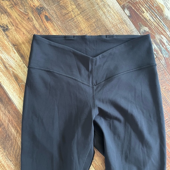 Lulu🍋 Align 25” Vwaist Pant - Picture 5 of 7